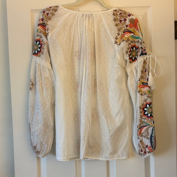Tolani Cream Blouse with Multicolor Embroidery - Picture 3 of 4